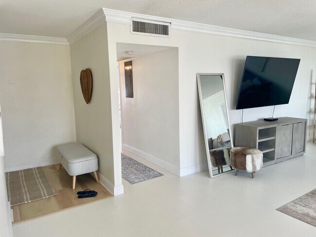 Building Photo - 1200 S Ocean Blvd