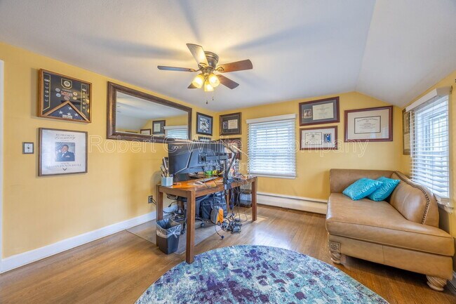 Building Photo - 4 Trotwood Dr