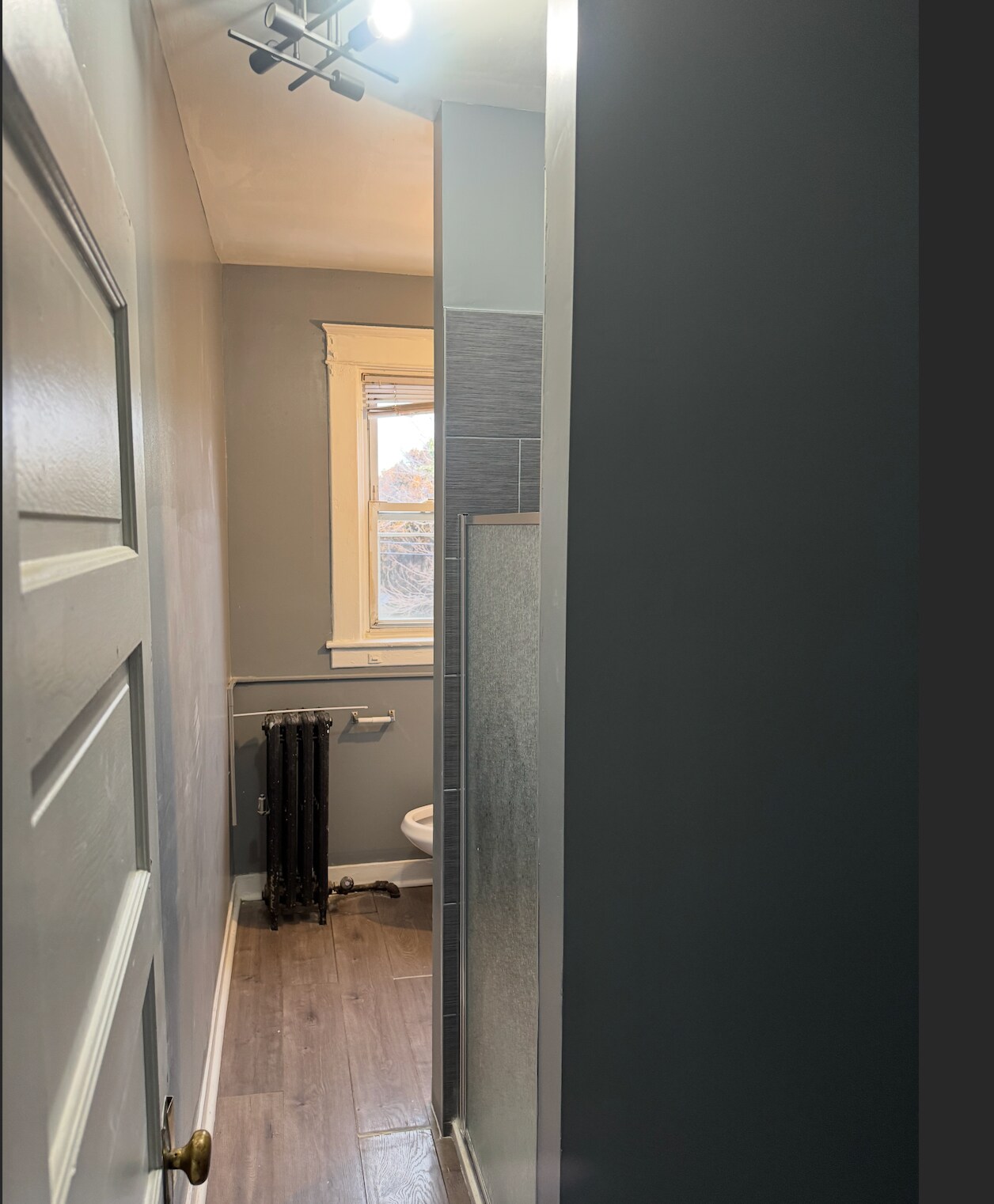 bathroom - 2nd floor - 1240 N Curley St