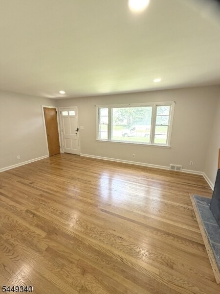 Building Photo - 22 Springbrook Rd
