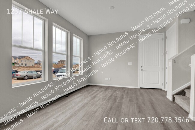 Building Photo - 1237 Shale Dr