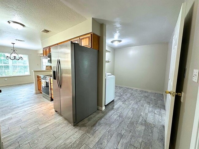 Building Photo - 17802 Autumn Trails Ln
