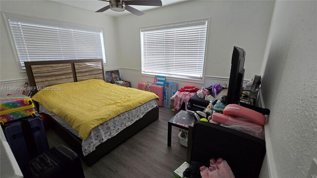 Building Photo - 8261 SW 34th Terrace