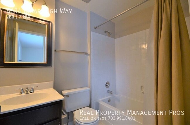 Building Photo - 6634 Briarleigh Way