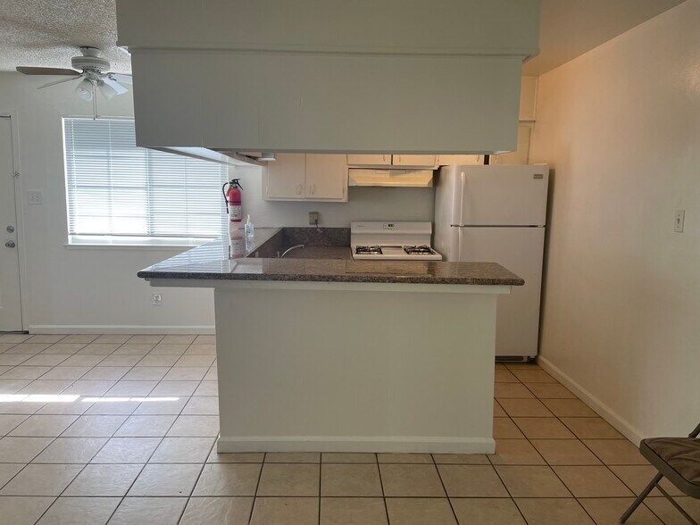 Building Photo - 26 Nedra Ct