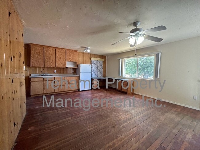 Building Photo - Los Molinos Studio with Mini Split Air Con...