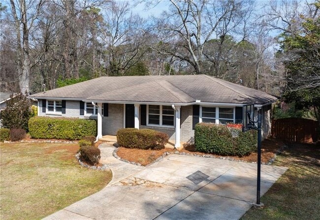 Building Photo - 1721 Hudson Woods Trail