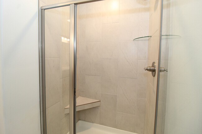 Building Photo - 1500 Ari Ave