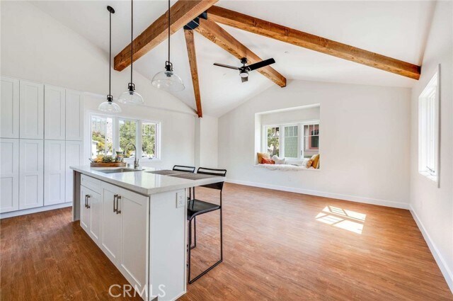 Building Photo - 117 N Vista Bonita Ave