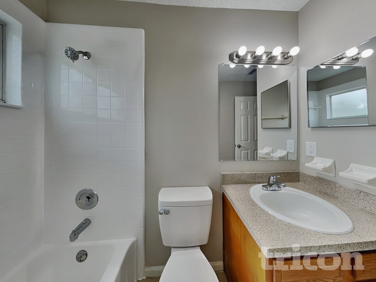 Building Photo - 8158 Pilgrims Trace Dr