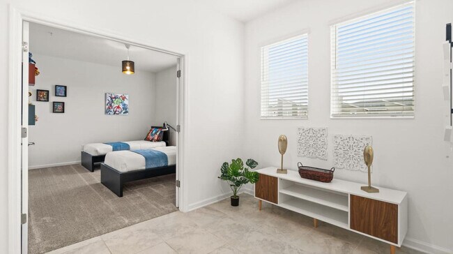 Building Photo - 1031 Splash Shot Pl