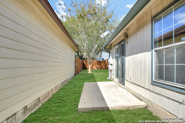 Building Photo - 6927 Sundew Creek