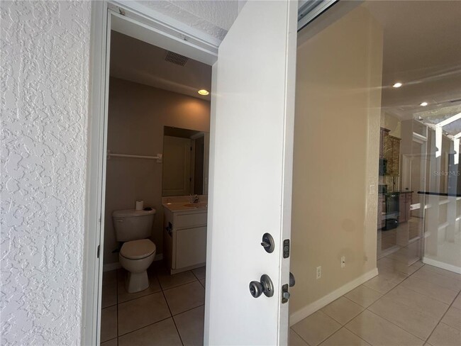 Building Photo - 5746 Brickell Dr