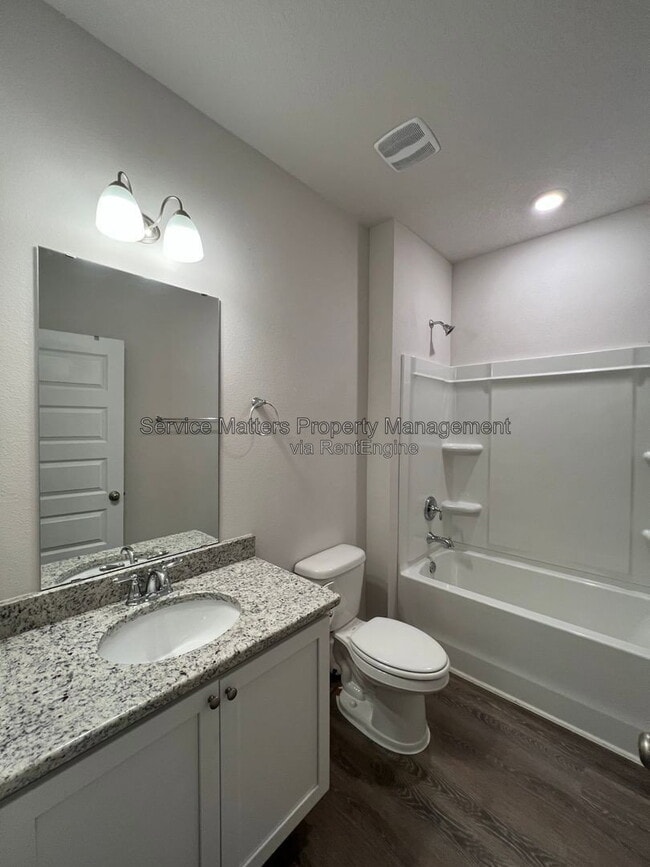 Building Photo - 5781 Danbury Blvd