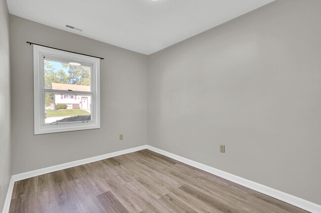 Building Photo - 4329 Whitehall Ln