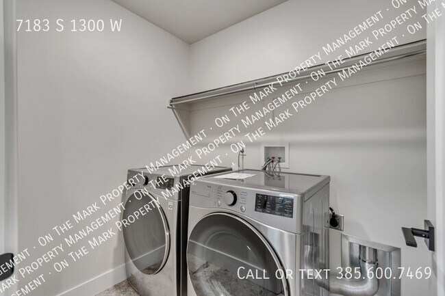 Building Photo - 7183 S 1300 W