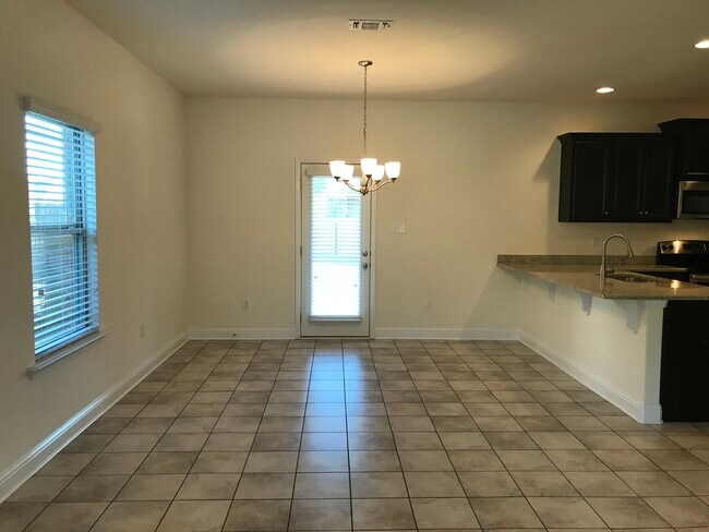 Dining room - 3776 River Trace Dr