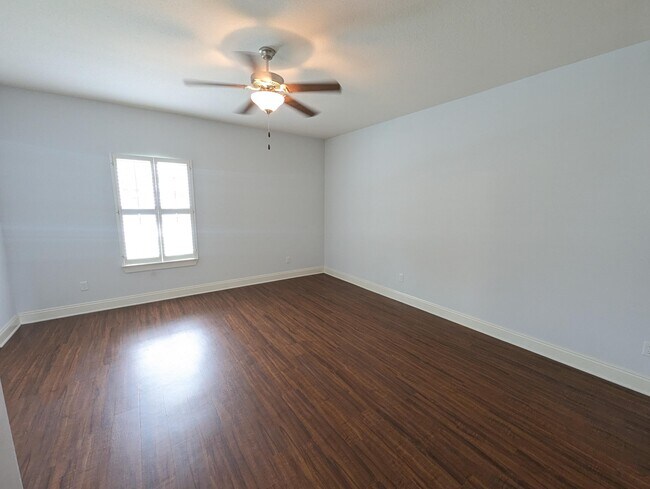 Building Photo - 1920 Morella St