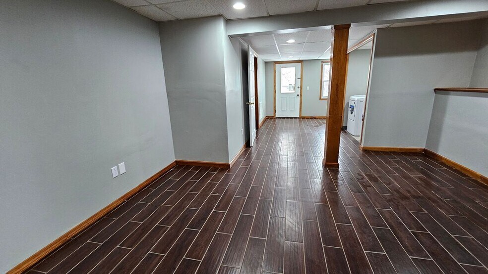 Building Photo - 32 Morrison St