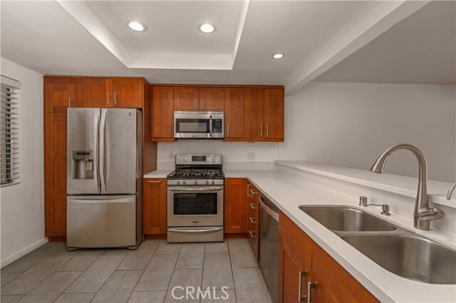 Building Photo - 5720 Owensmouth Ave