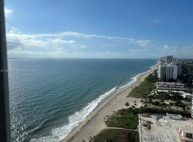 Building Photo - 1370 S Ocean Blvd