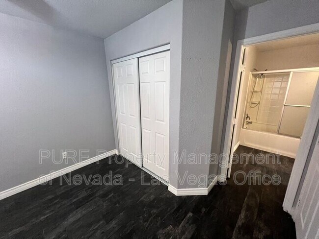 Building Photo - 1401 Healing Waters Ln