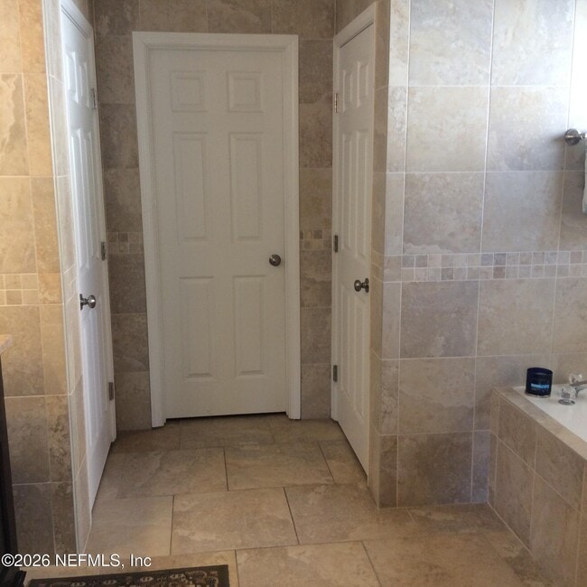 Building Photo - 517 Kernan Mill Ln