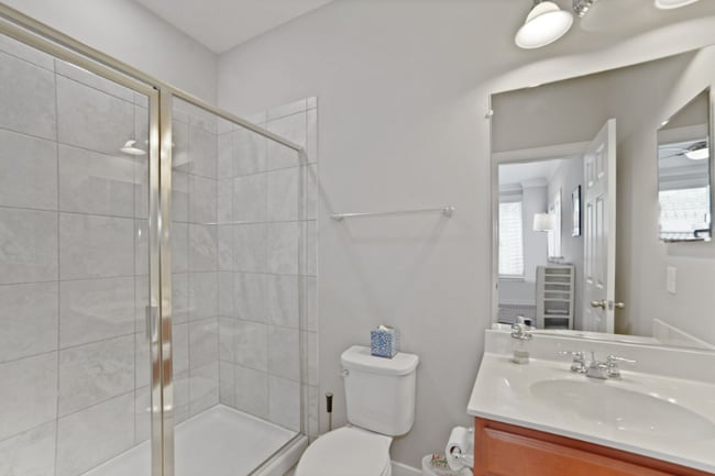 Building Photo - 503 Crown Park Ave