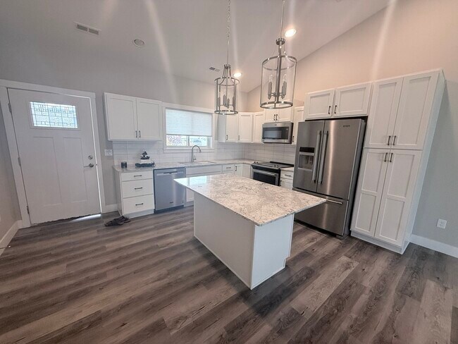 Building Photo - 6305 Absaloka Ln