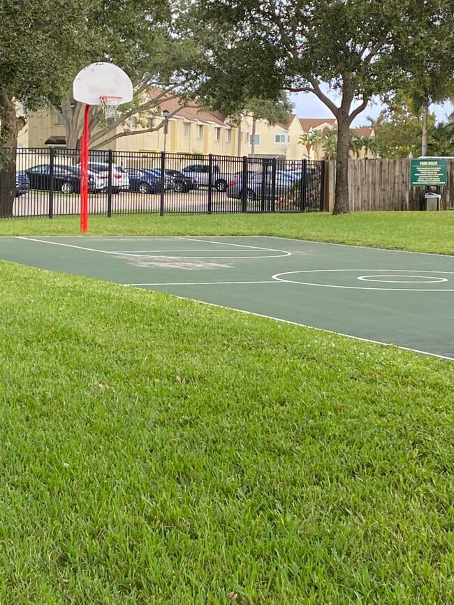 Building Photo - 6183 Riverwalk Ln