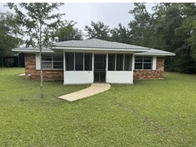 Building Photo - 193 Black Creek Lodge Rd
