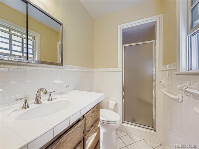 Building Photo - 2050 Cherryville Rd