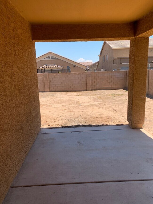 Building Photo - 6415 S 49th Glen