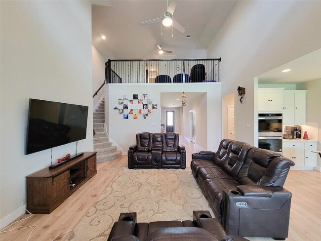 Building Photo - "Spacious 4-Bedroom Haven in Katy, TX with 3.5 Baths – Your Ideal Family Retreat Awaits!"