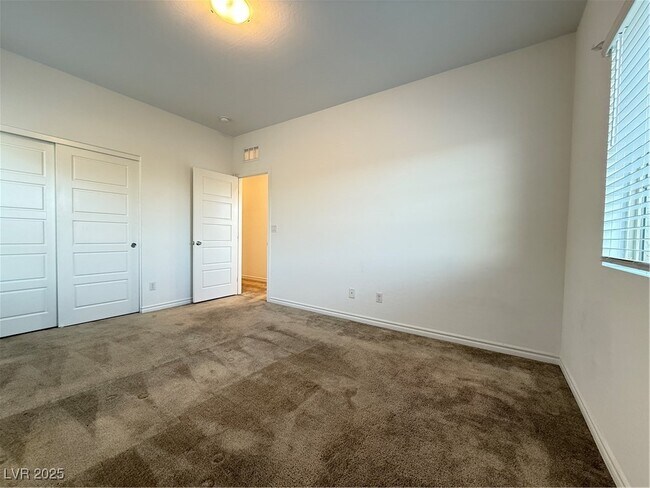 Building Photo - 2852 Amphion Ct