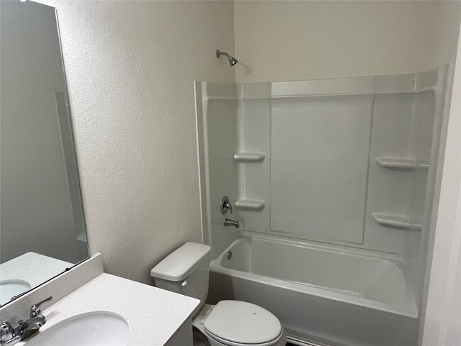 Building Photo - 22015 Sovereign Hts Ln.