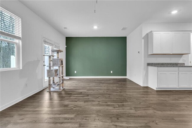 Building Photo - 1560 Gray Br Ct