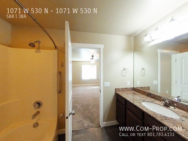 Building Photo - 1071 W 530 N