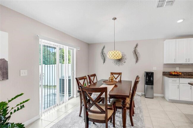 Building Photo - 12953 Wildflower Meadow Dr