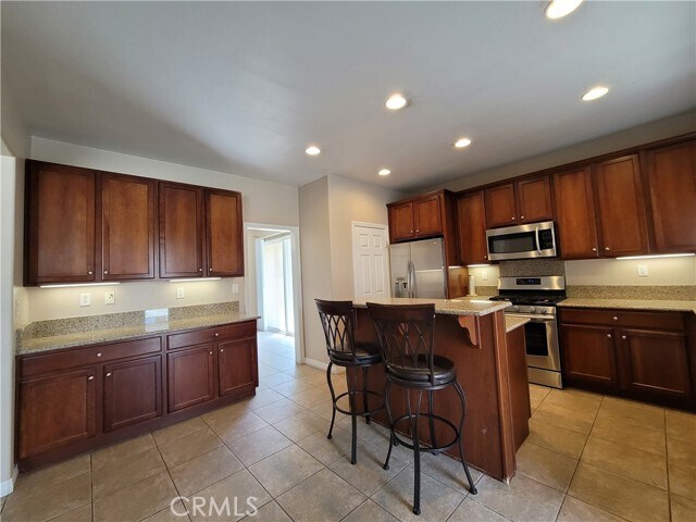 Building Photo - 84476 Ruebens Way