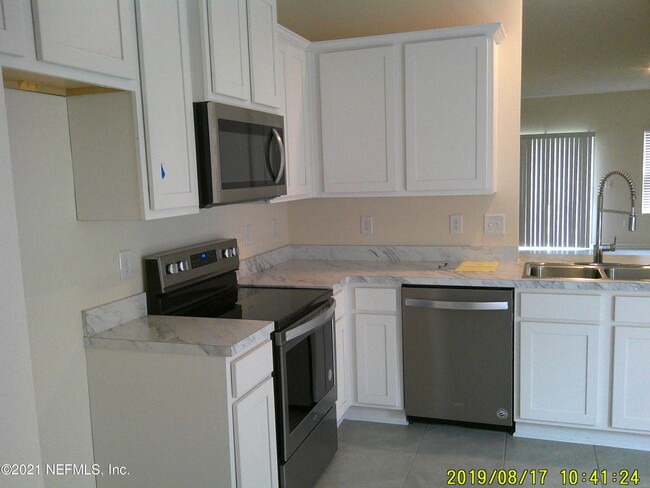 Building Photo - 7734 Legacy Trl