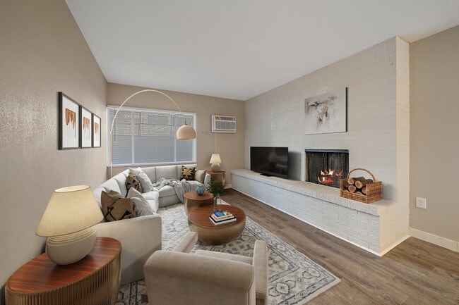 Building Photo - 4110 Hale Pky