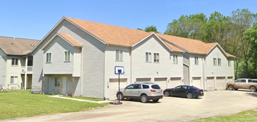 Building Photo - 1050 Minns Dr