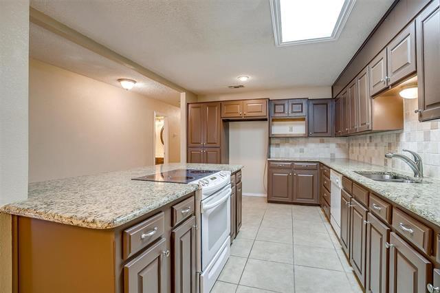 Building Photo - 4860 Ledgestone Ct
