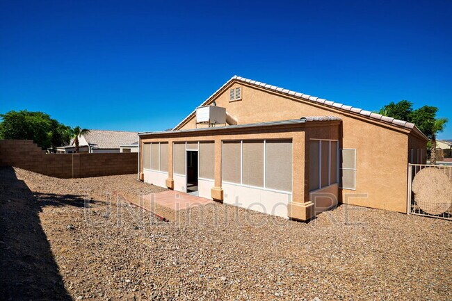 Building Photo - 4926 Mesa Blanca Way