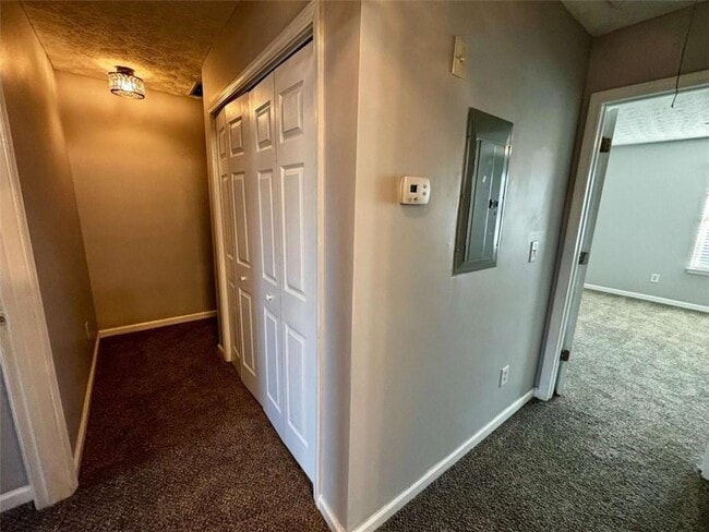 Building Photo - 4249 High Park Ln