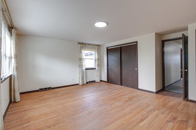 Building Photo - 334 Euclid Ave
