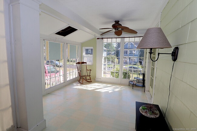 Building Photo - 111 Stearns St