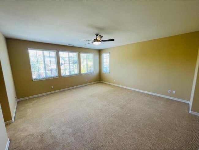 Building Photo - 32391 Alpine Ct