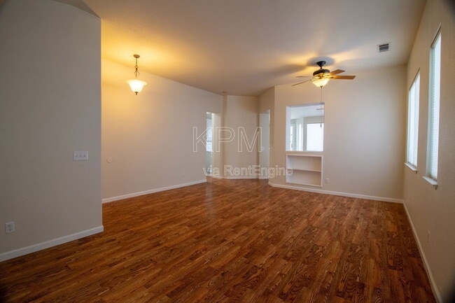 Building Photo - 2609 Magnolia Ct